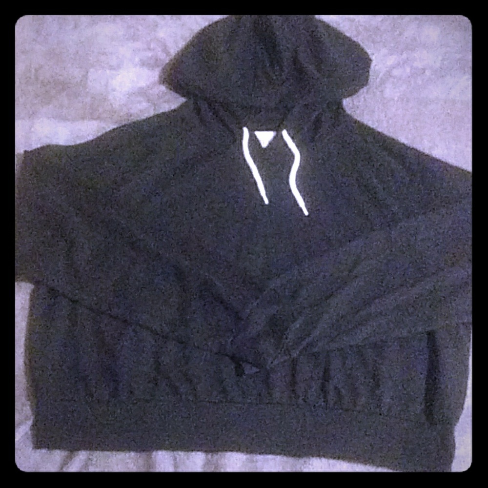 Cropped hoodie